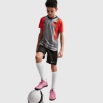 Bambino Chelsea 2025/26 Terza Maglia Pre-Match Grigia Bambino Chelsea 2025/26 Terza Maglia Pre-Match Grigia