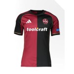 Kit Bambino 1. FC Norimberga 2025/26 Casa Kit Bambino 1. FC Norimberga 2025/26 Casa