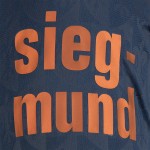 Bambino FC Augsburg 2025/26 Maglia Manica Lunga Speciale Blu Scuro Bambino FC Augsburg 2025/26 Maglia Manica Lunga Speciale Blu Scuro