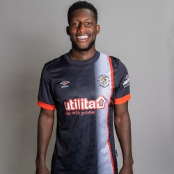 Maglia da trasferta Luton Town 2024/25 Uomo Maglia da trasferta Luton Town 2024/25 Uomo