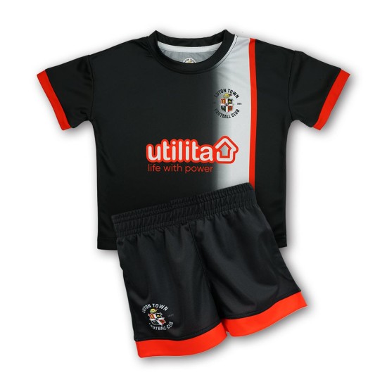 Kit da trasferta Luton Town 2024/25 Bambino Kit da trasferta Luton Town 2024/25 Bambino